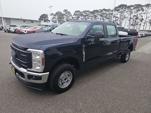 New 2025 Ford F250 XL w/ FX4 Off-Road Package image 27