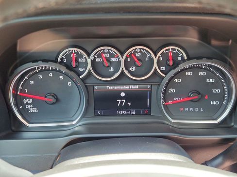 Used 2021 Chevrolet Silverado 1500 LT AWD/4WD image 19