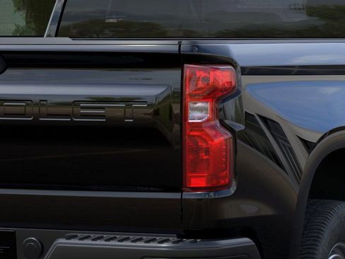 New 2026 Chevrolet Silverado 1500 W/T image 11