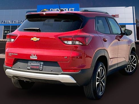 New 2026 Chevrolet TrailBlazer LT w/ Convenience Package AWD/4WD image 17