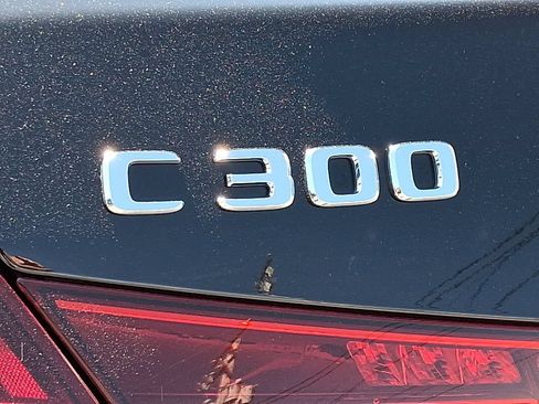 Used 2023 Mercedes-Benz C 300 4MATIC Sedan image 31