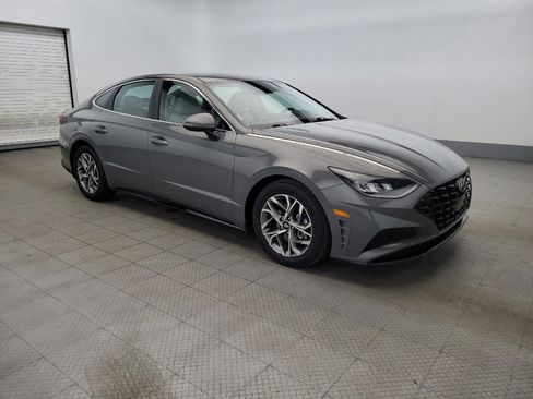 Used 2022 Hyundai Sonata SEL image 11