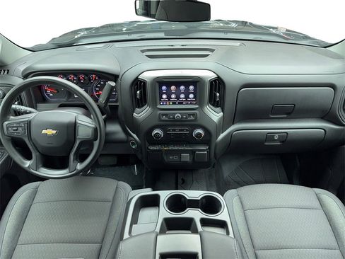 Used 2025 Chevrolet Silverado 1500 Custom image 16