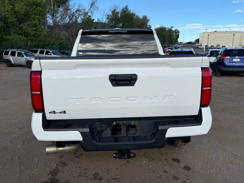 Used 2024 Toyota Tacoma SR5 AWD/4WD image 4