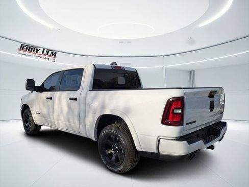 New 2026 RAM 1500 Big Horn AWD/4WD image 5