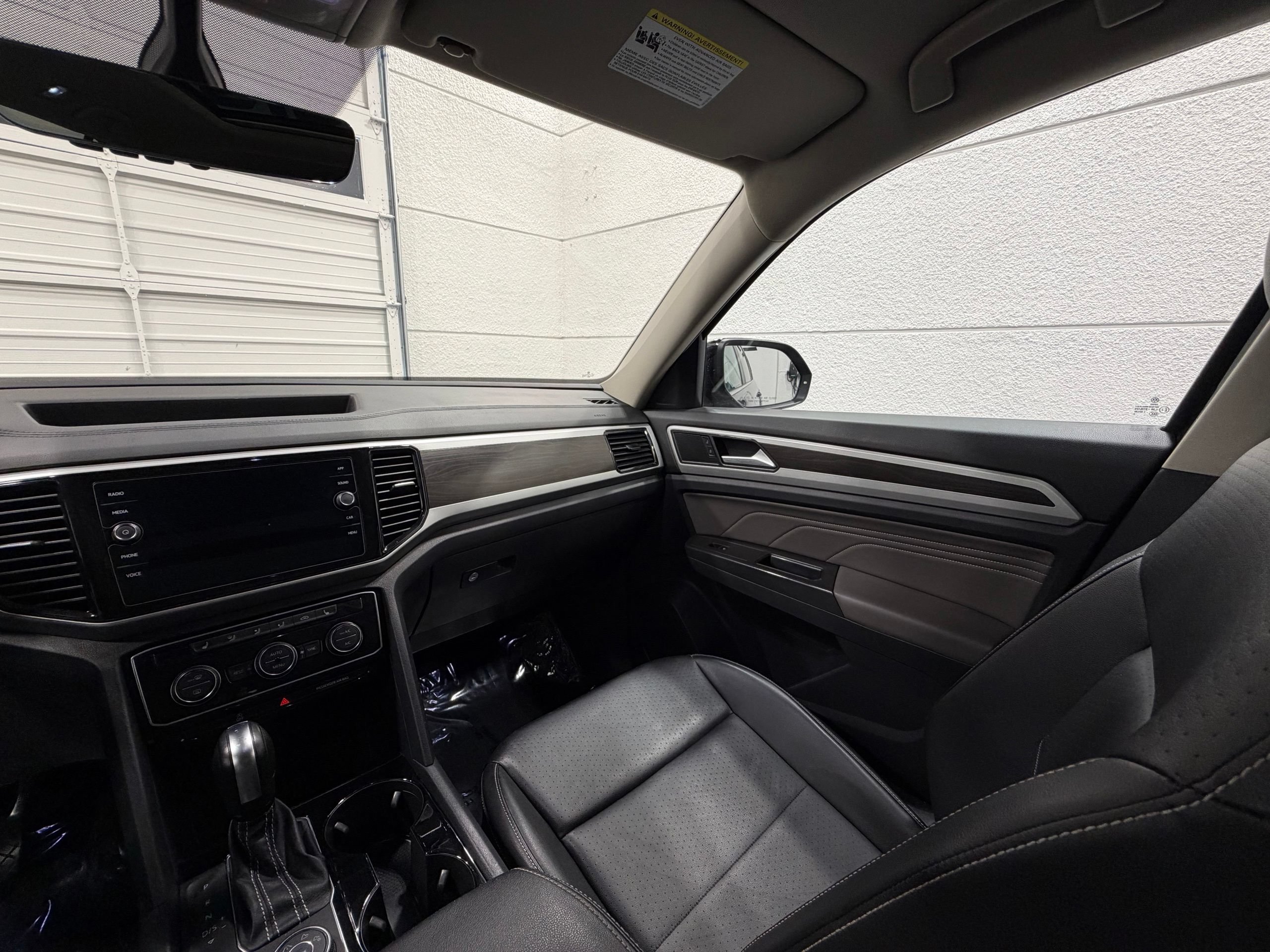 Used 2022 Volkswagen Atlas SE w/ Panoramic Sunroof Package AWD/4WD image 38