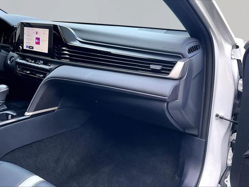 Certified 2025 Toyota Camry SE FWD image 19