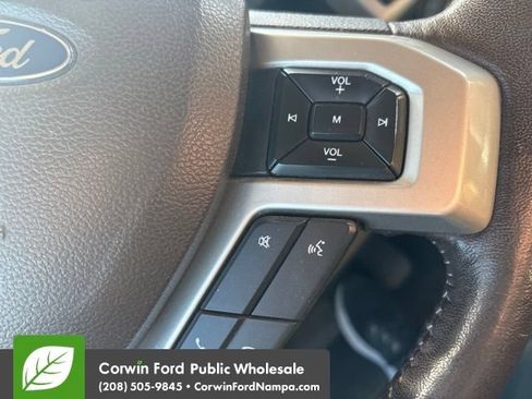 Used 2018 Ford F150 Lariat w/ Equipment Group 502A Luxury AWD/4WD image 8