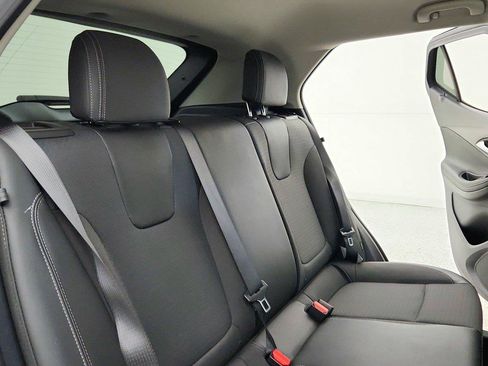 Used 2025 Buick Encore GX Preferred FWD image 36