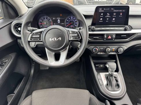 Used 2023 Kia Forte LXS FWD image 20