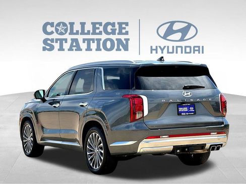 Used 2024 Hyundai Palisade Calligraphy FWD image 8