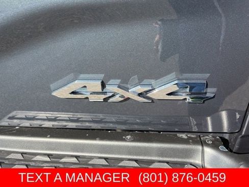 New 2026 RAM 2500 Laramie AWD/4WD image 13