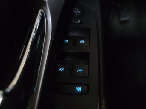 Used 2017 Chevrolet Equinox LT FWD image 27