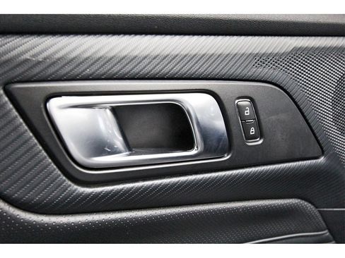 Used 2024 Ford Mustang Premium image 18