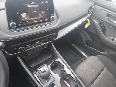 New 2026 Nissan Rogue SV w/ Cold Weather Package AWD/4WD image 30
