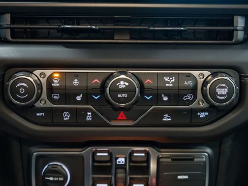 New 2026 Jeep Wrangler Rubicon image 12