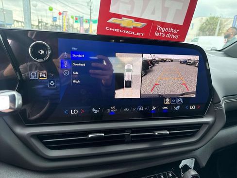 New 2026 Chevrolet Silverado EV LT image 25