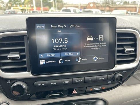 New 2025 Hyundai Venue SEL image 51