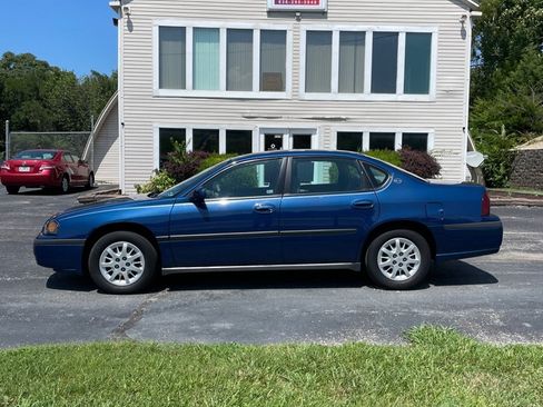 Used 2003 Chevrolet Impala FWD image 2