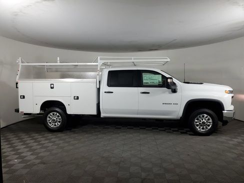 New 2026 Chevrolet Silverado 2500 W/T w/ WT Convenience Package image 2