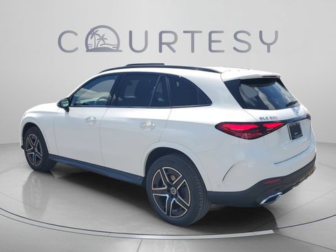 Certified 2026 Mercedes-Benz GLC 300 4MATIC image 3