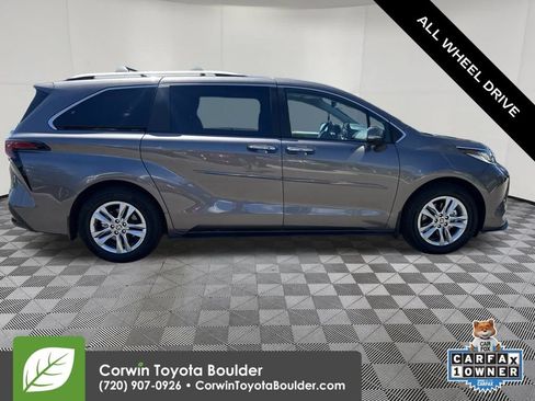 Used 2024 Toyota Sienna Limited AWD/4WD image 9