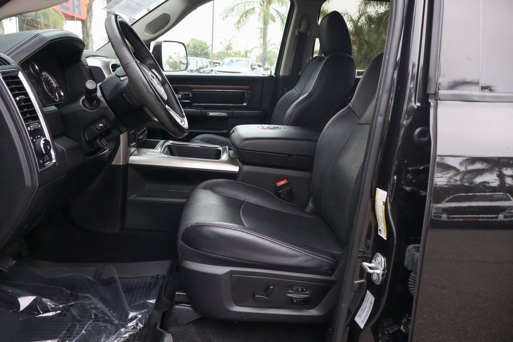 Used 2017 RAM 2500 Laramie w/ Sport Appearance Group AWD/4WD image 17