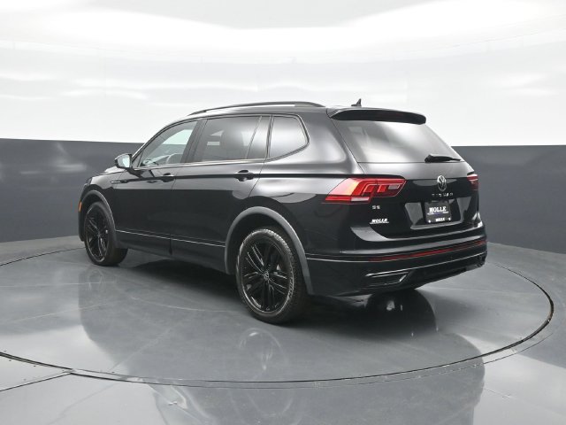 Used 2022 Volkswagen Tiguan SE R-Line FWD image 5