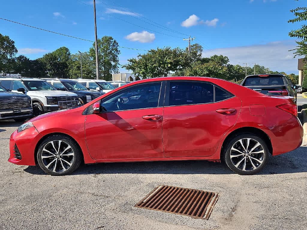 Used 2018 Toyota Corolla SE FWD image 7