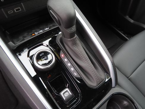 New 2025 Chevrolet Colorado Trail Boss w/ Midnight Edition image 30