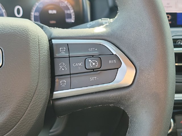 Certified 2025 Jeep Compass Limited w/ High Altitude Package AWD/4WD image 22
