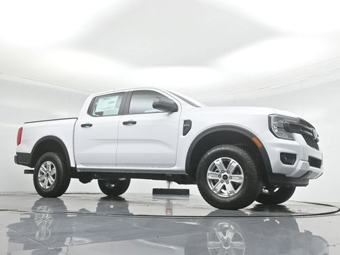 New 2025 Ford Ranger XL image 3