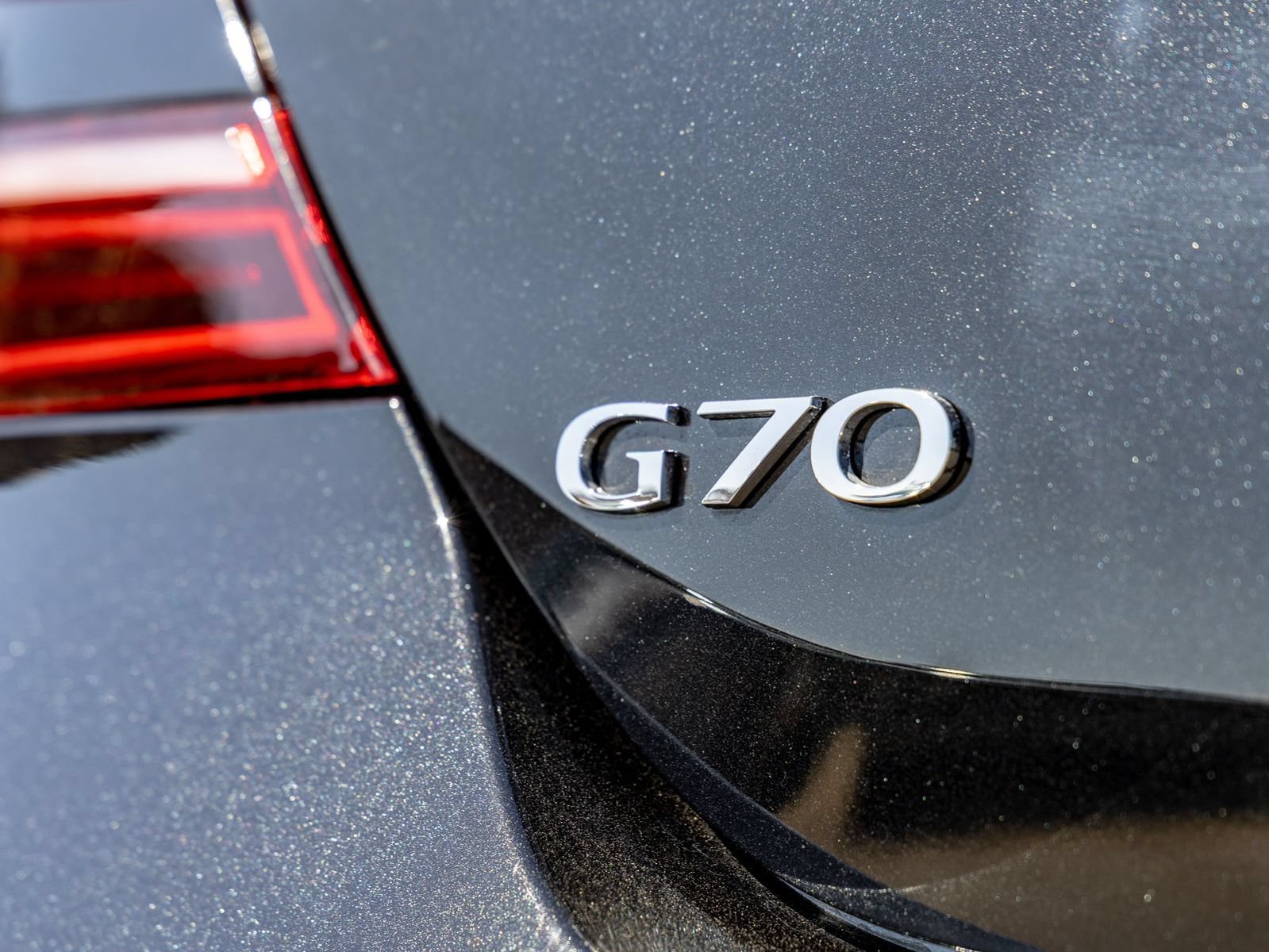Used 2026 Genesis G70 2.5T Prestige RWD image 13