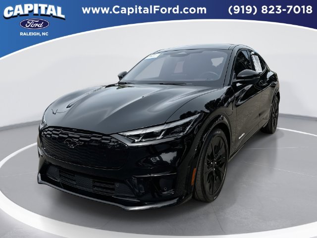 Certified 2025 Ford Mustang Mach-E GT AWD/4WD image 1