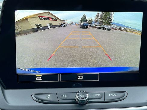 Used 2024 Chevrolet Blazer LT image 14