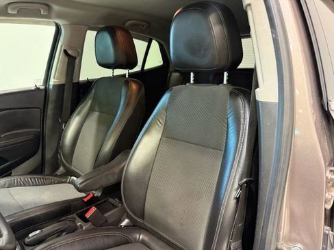 Used 2014 Buick Encore FWD image 21