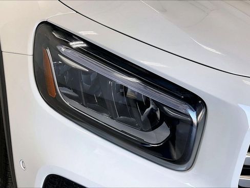 New 2026 Mercedes-Benz GLB 250 4MATIC image 13