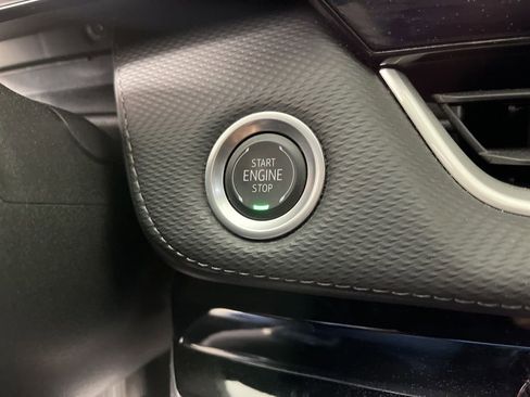 Certified 2025 Chevrolet Equinox LT w/ Convenience Package II image 30