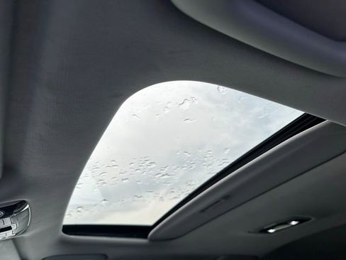 Used 2025 Kia Seltos EX w/ EX Sunroof Package image 13