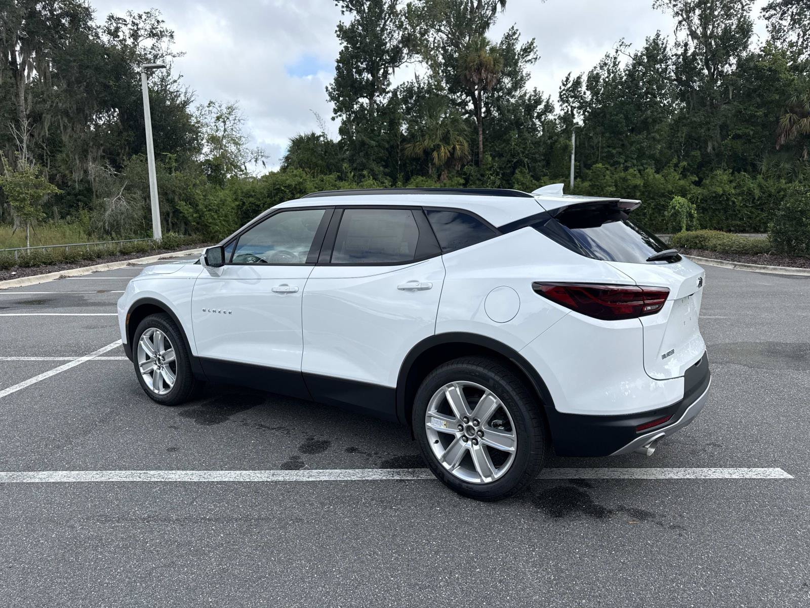 New 2026 Chevrolet Blazer LT w/ Sound & Technology Package FWD image 5