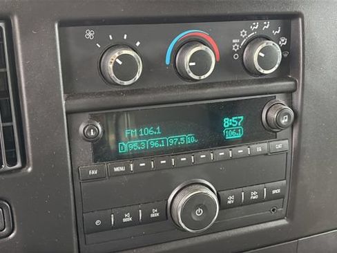 Used 2023 Chevrolet Express 3500 w/ Power Convenience Package RWD image 29
