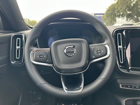 New 2026 Volvo EX40 Plus w/ Climate Package image 14