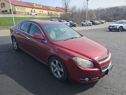 Used 2010 Chevrolet Malibu LTZ w/ HFV6 Engine Package FWD image 5