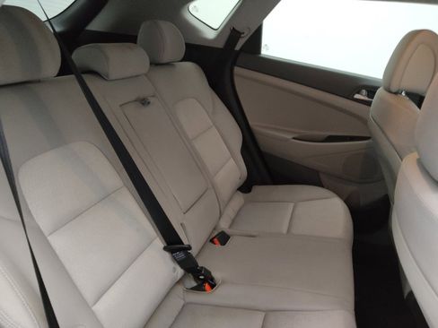 Used 2018 Hyundai Tucson SEL FWD image 19