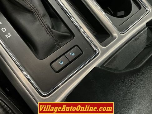 Used 2019 Ford F150 Platinum w/ Equipment Group 701A Luxury image 33