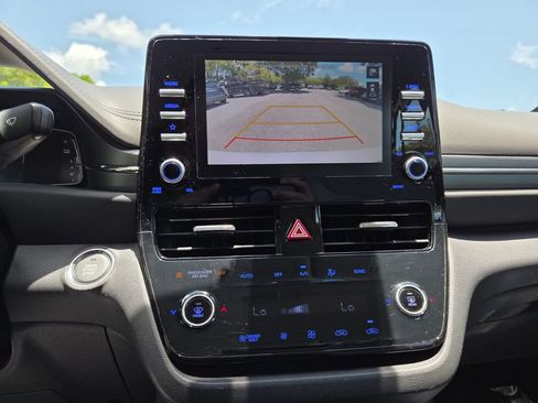 Used 2021 Hyundai Ioniq Blue FWD image 35