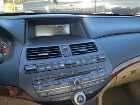 Used 2011 Honda Accord EX-L image 14