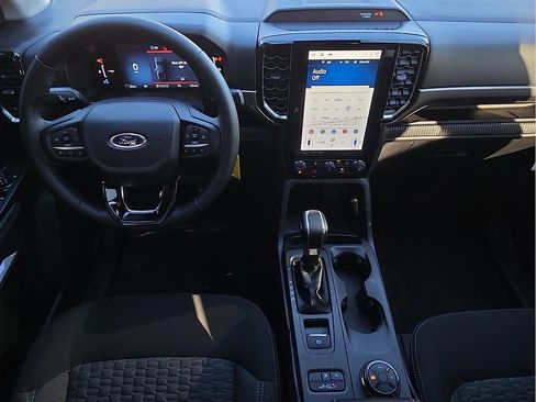 New 2025 Ford Ranger XLT w/ FX4 Off-Road Package image 10