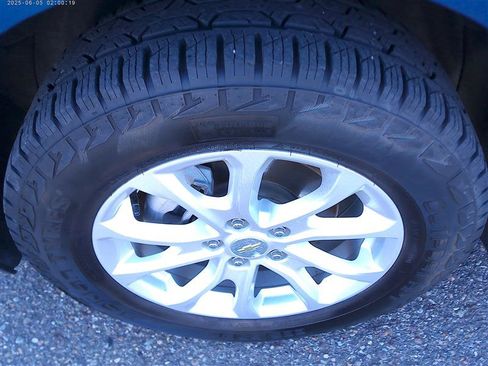 Used 2021 Chevrolet Equinox LT AWD/4WD image 23