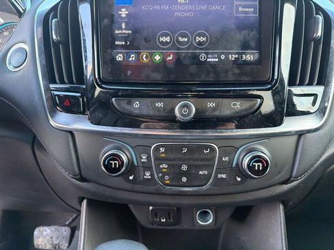 Certified 2023 Chevrolet Traverse LT w/ LPO, Floor Liner Package image 16